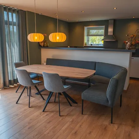 Stijlvol & Ruim Relax 'de Meierij' 度假居