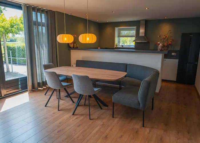 Stijlvol & Ruim Relax 'de Meierij' בית נופש