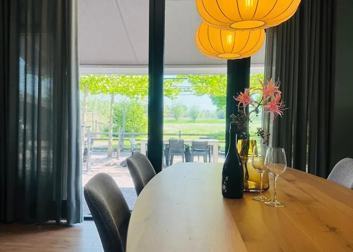 Hébergement de vacances Stijlvol & Ruim Relax 'de Meierij' *