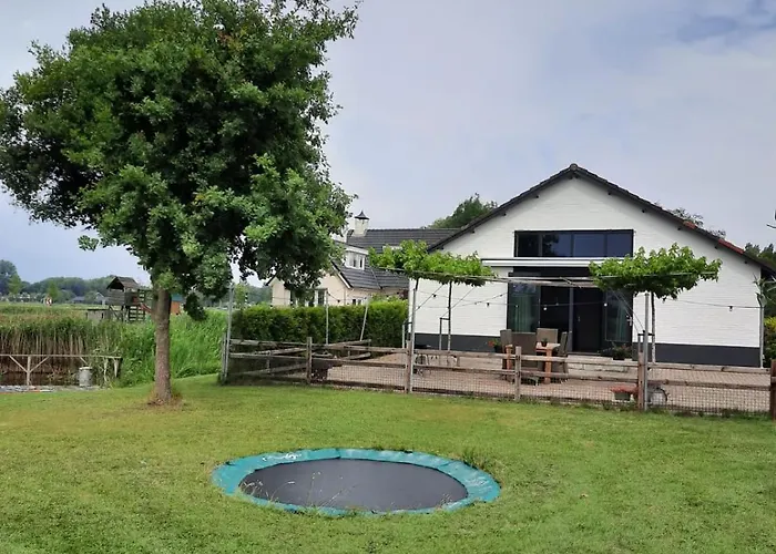 Hébergement de vacances Stijlvol & Ruim Relax 'de Meierij' Schijndel